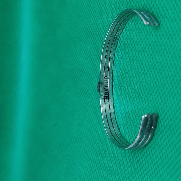 Navajo bracelets - Picture 4 of 7